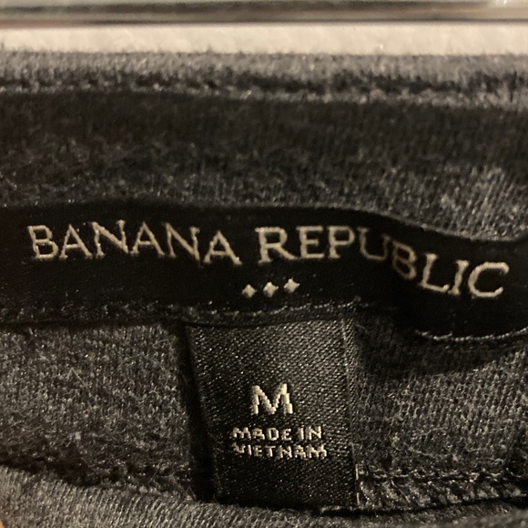 Banana Republic Charcoal Knitwear - Picture 2 of 3